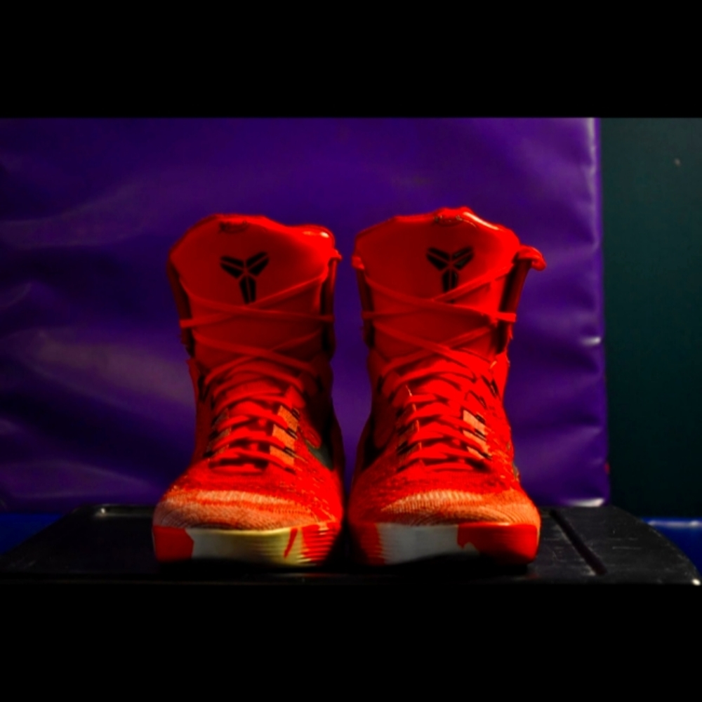 Kobe 9 elite "Christmas"